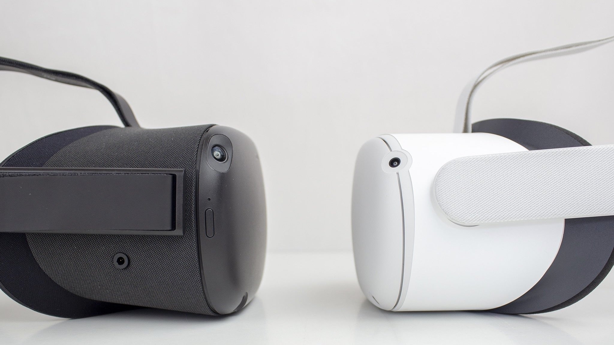 Oculus Quest 2 vs Quest 1: similarities and differences