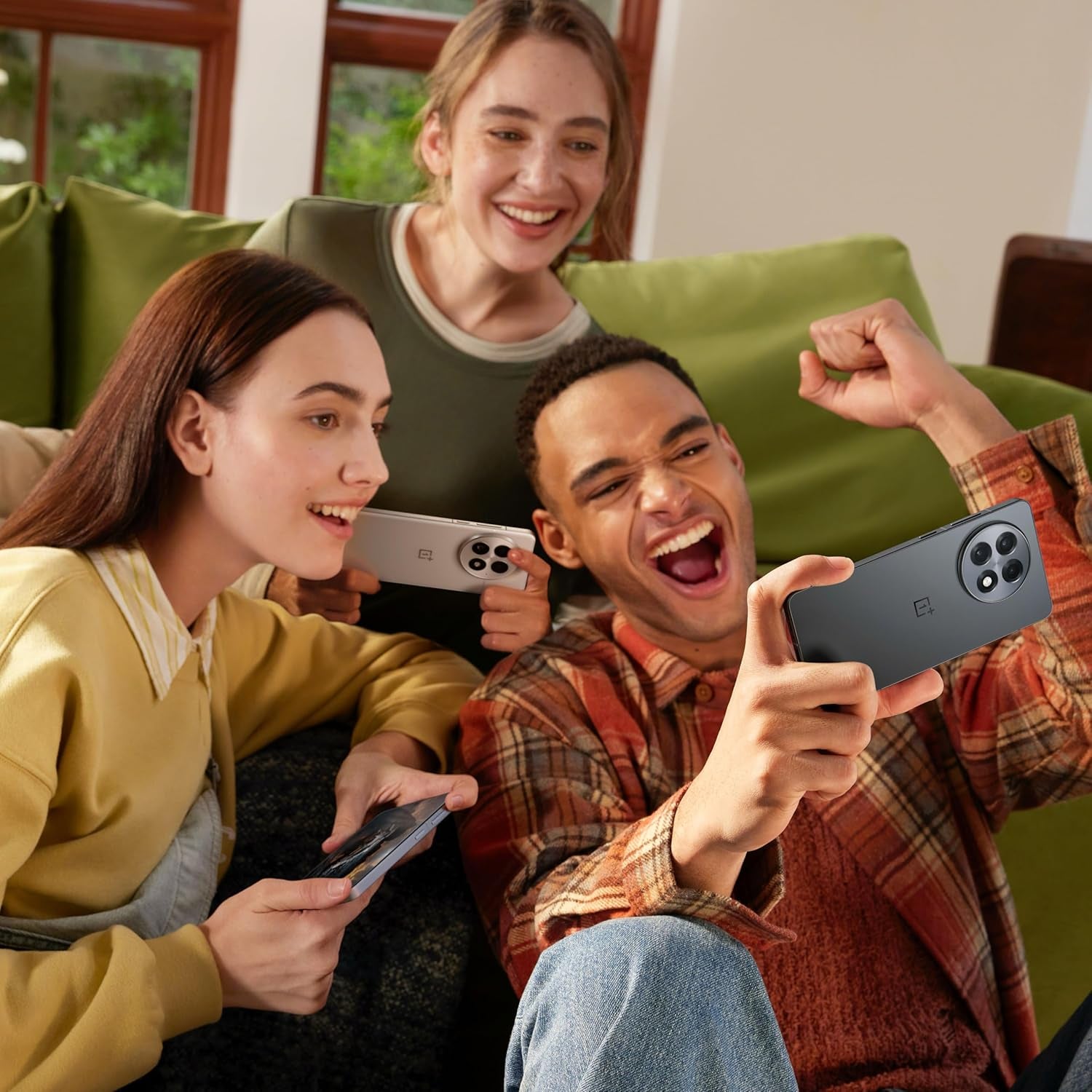 13R, 12GB RAM + 256GB Storage, Dual-Sim, Unlocked Android Smartphone, Powered by Snapdragon 8 Gen 3, 55W SUPERVOOC Fast Charging, 2025, Nebula Noir