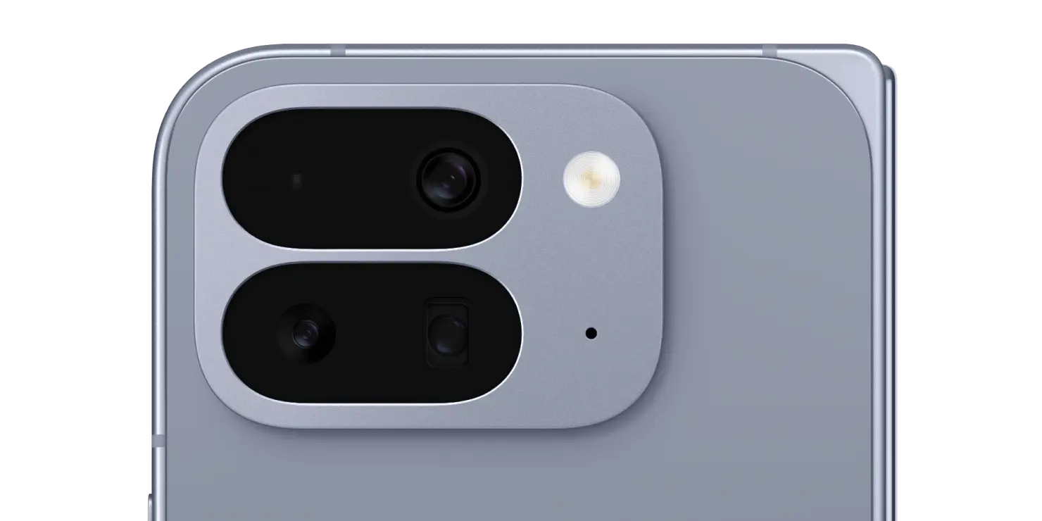 detalle-camara-pixel-10-pro-fold-moonstone.webp