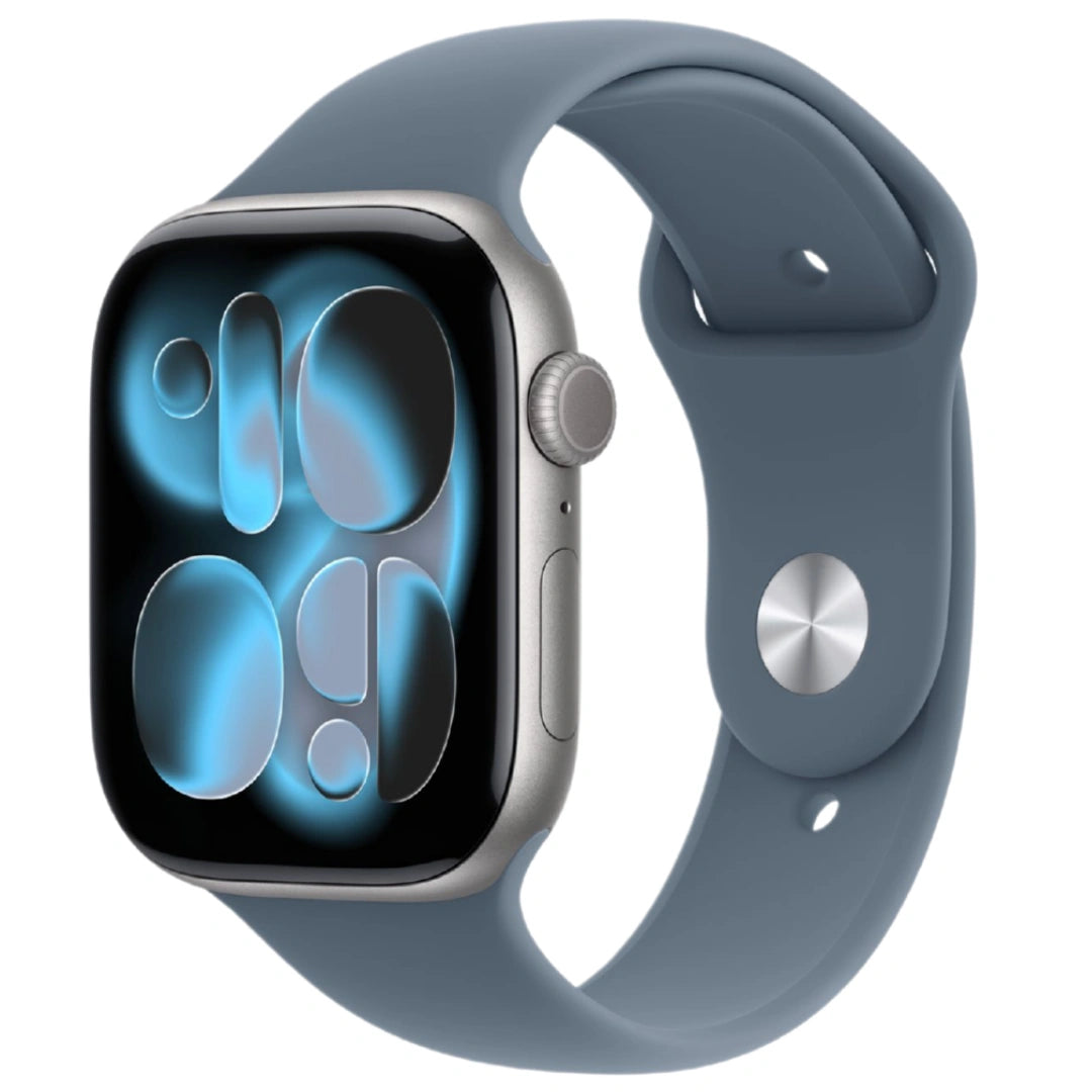 Apple Watch con caja de titanio y correa deportiva azul en perspectiva, mostrando la corona digital y una esfera de reloj moderna con tonos azulados.
